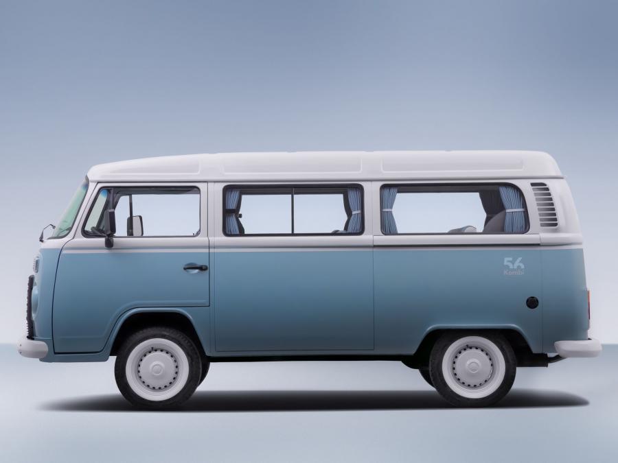  Volkswagen Kombi Last Edition 2013 года  (фото 38 из 43)